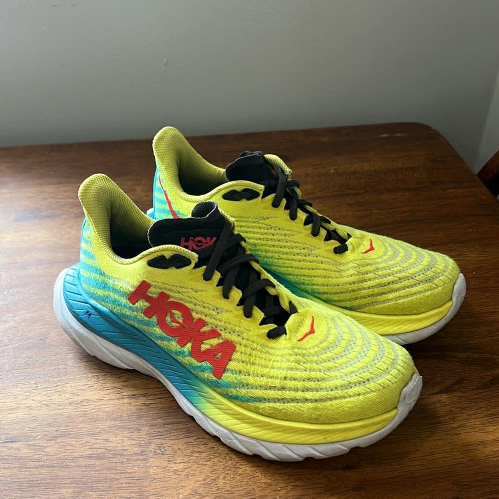 One One Mach 5 Hoka Men's Yellow and Blue Athletic Shoes